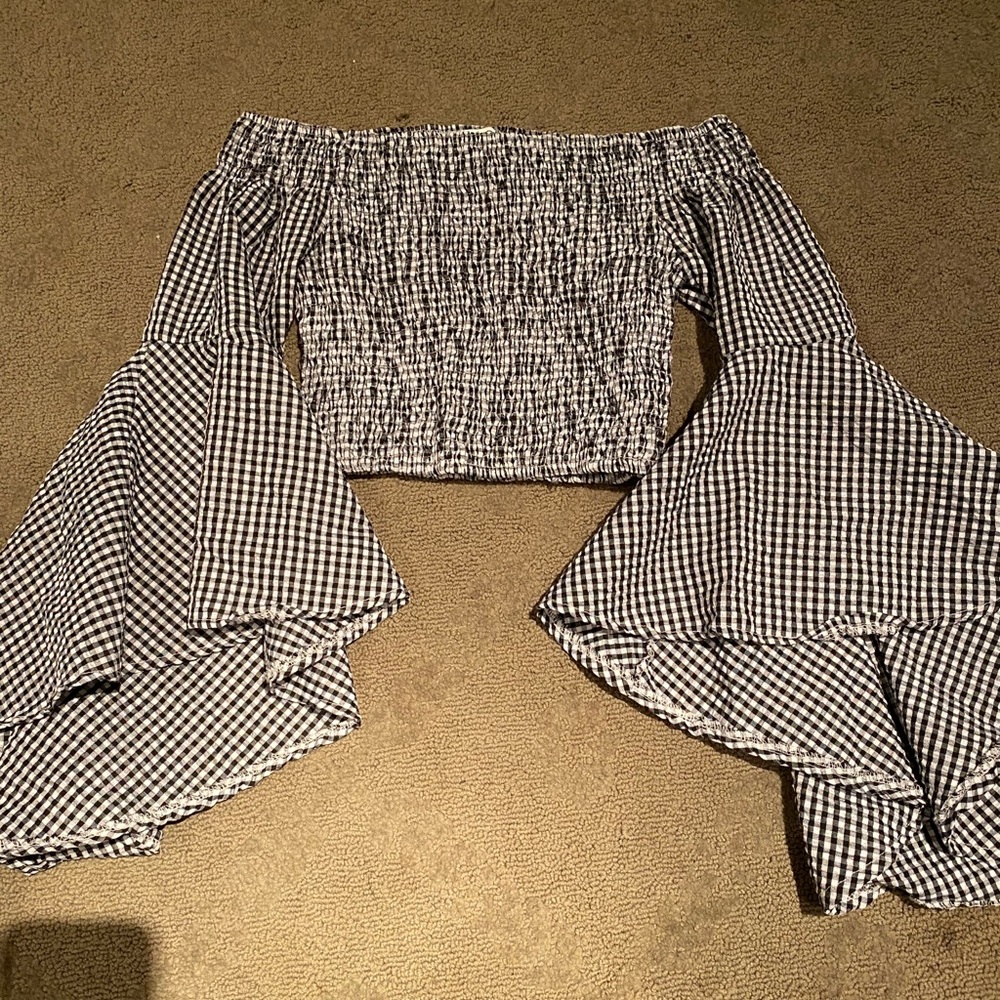Strapless top